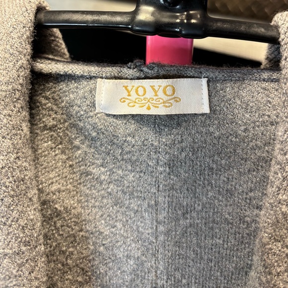 YO YO Gray Hooded Women's Sweater medium / large - Picture 4 of 8